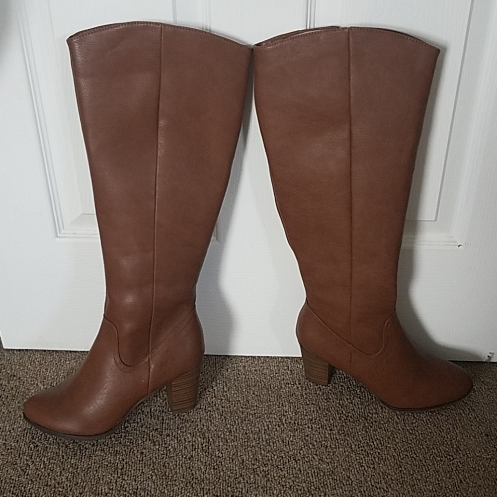 LAST ONE! Knee High Camel Fall Style Heeled Boots - Picture 4 of 4